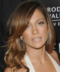 Jennifer Lopez brunette